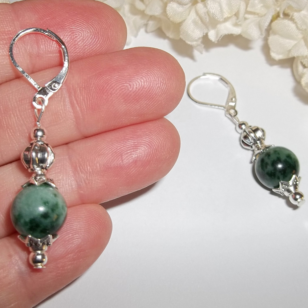 Green & Silver Beaded Earrings Pair Handmade 4838 - Picture 6 of 8